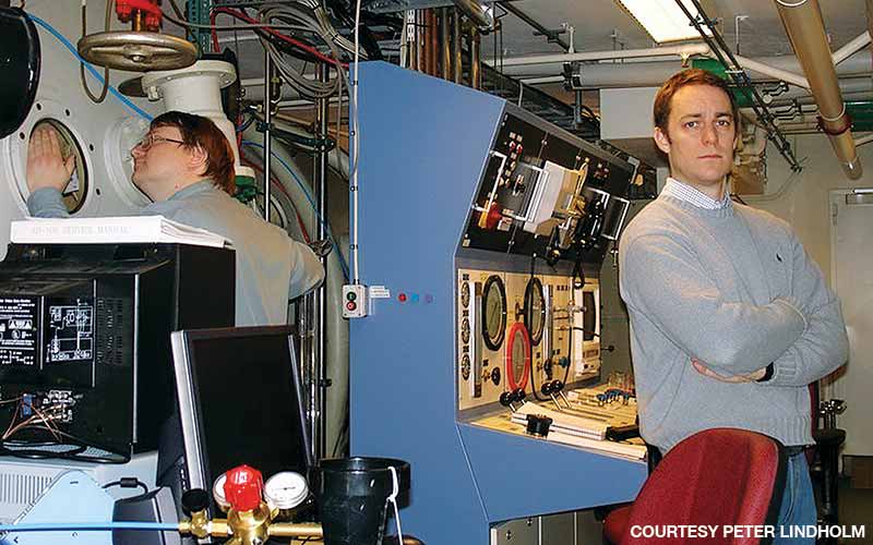 Lindholm oversees experiments in the high-altitude chamber at Karolinska. The chamber can range in pressure from depths of 500 feet to altitudes of 100,000 feet.